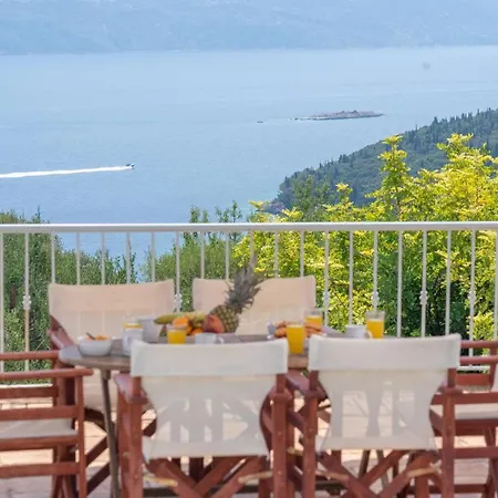 Pelagos Villa Tselendata